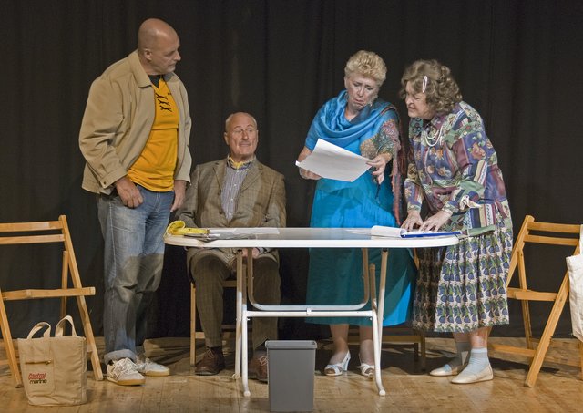 The Fat Lady Sings in Little Grimley (8)