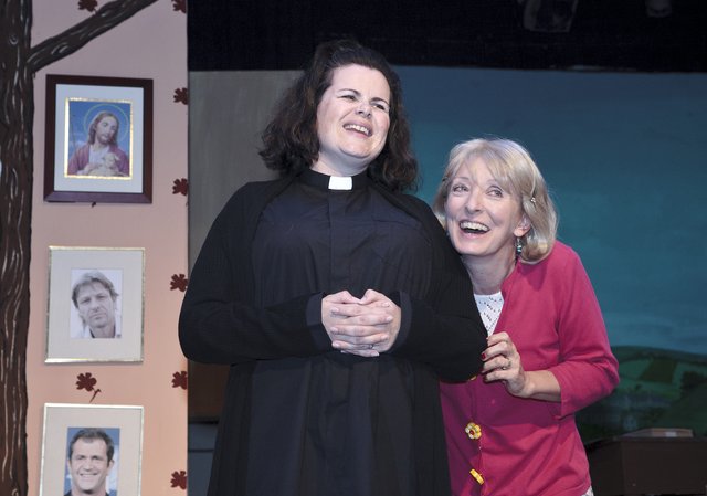 Vicar of Dibley (15)