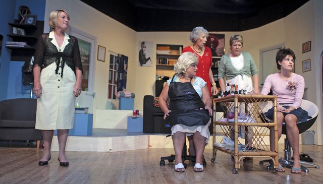 Steel Magnolias Act 2 Sc1 (25)