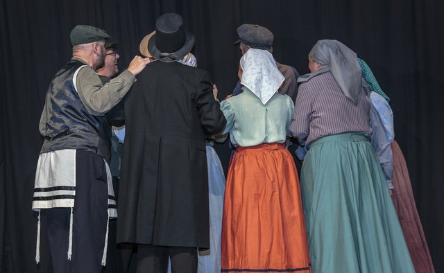 Fiddler on the Roof Dec 2017 (142)