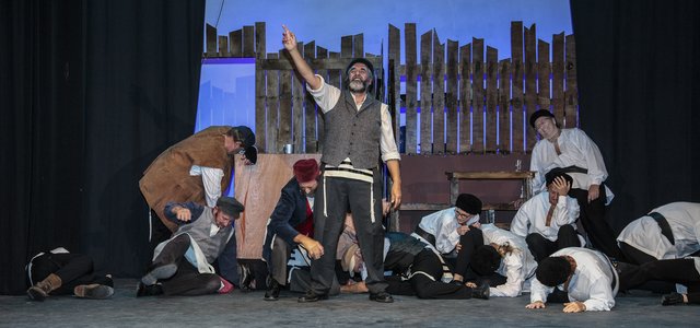 Fiddler on the Roof Dec 2017 (57)