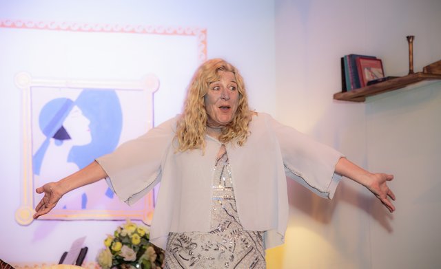 Blithe Spirit (42)