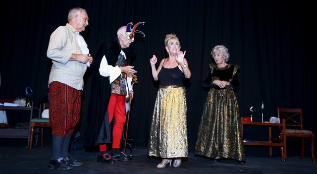Quartet (100)